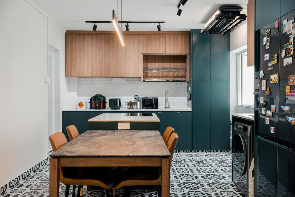 Country Kitchen with Countertop and Kitchen Island