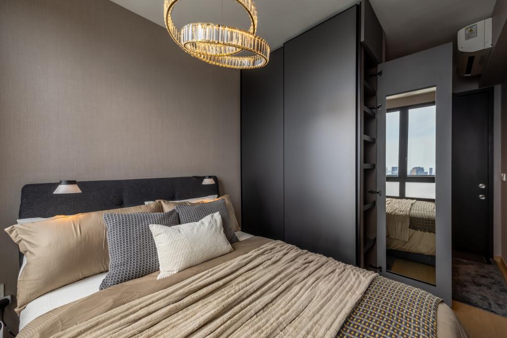 Modern Bedroom with Parquet Floor and Feature Wall