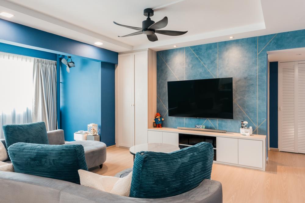 Modern Living Room with Vinyl Flooring and TV Console