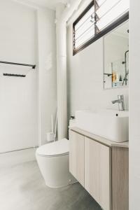 Modern Bathroom at 880 Tampines