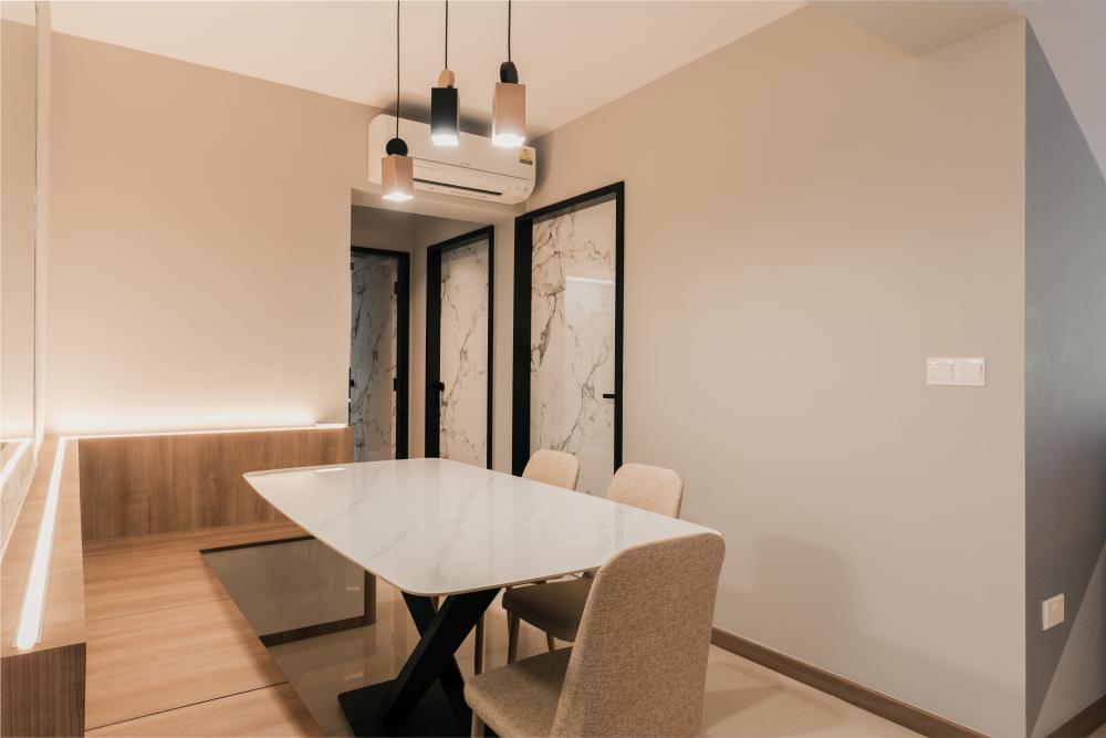 Modern Dining Room with Settee and Sofa