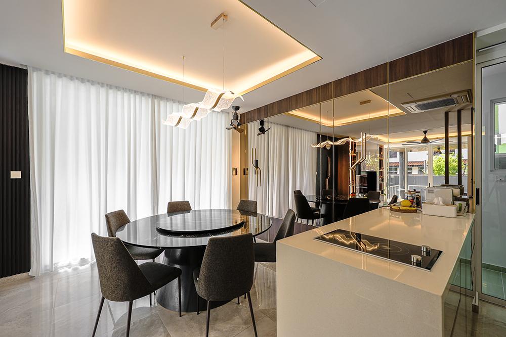 Modern Dining Room with Mirror and Cove Lighting