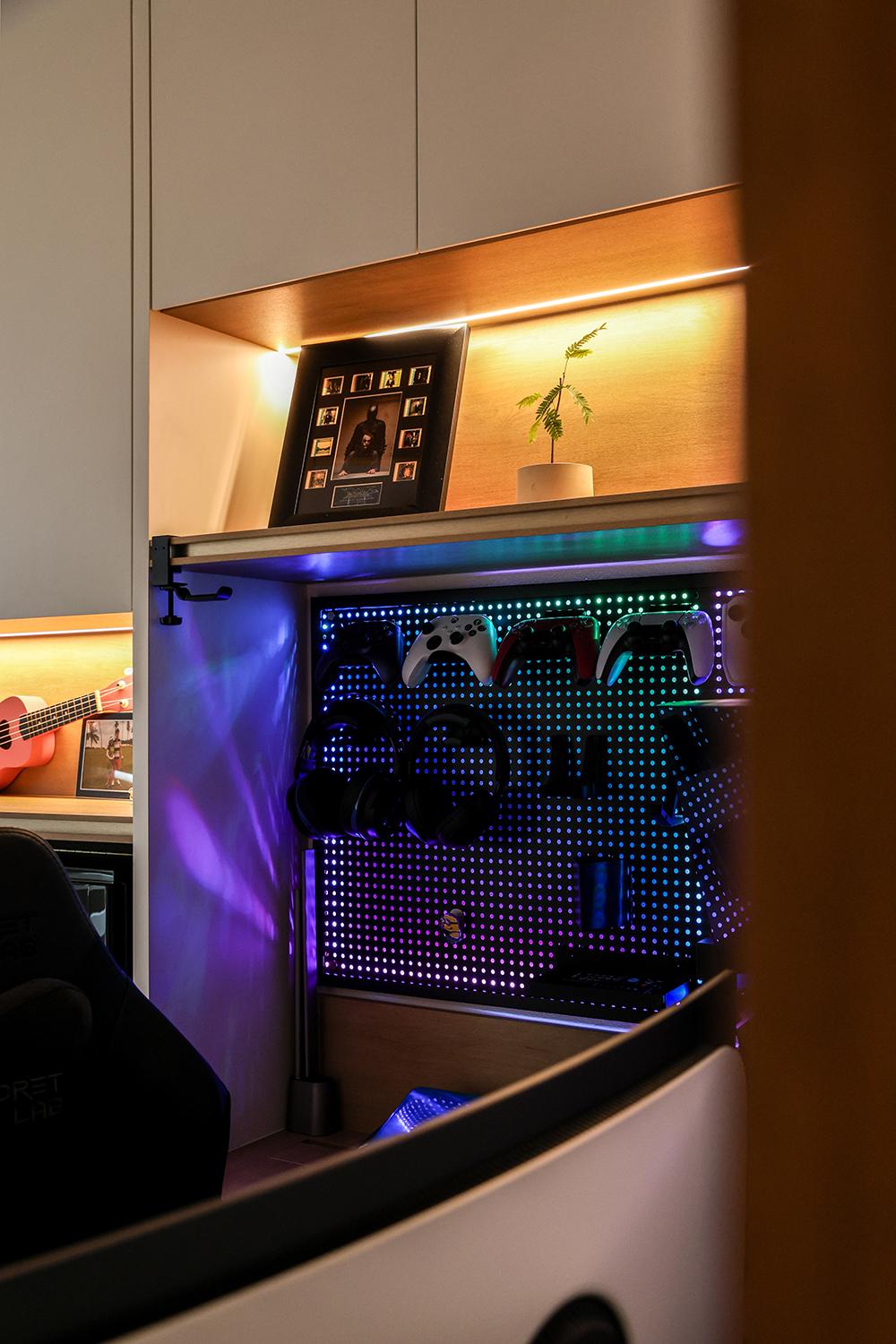 Modern Study with Storage Cabinets and Display Cabinets
