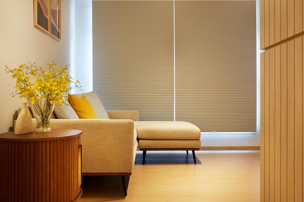 Minimalist Living Room with Vinyl Flooring and Sofa