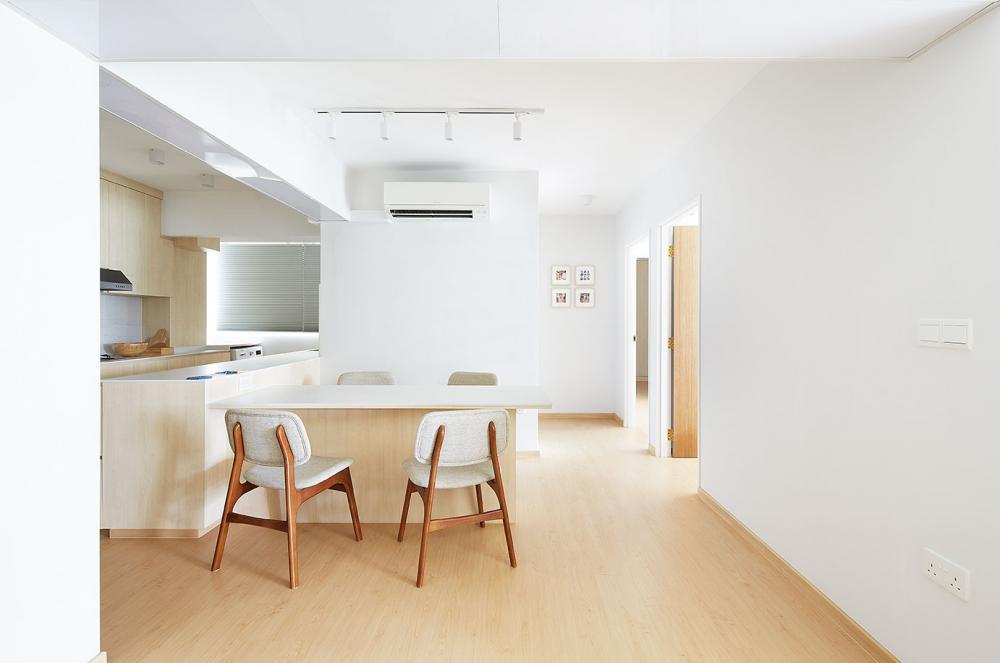 Minimalist Dining Room with Vinyl Flooring and Open Kitchen