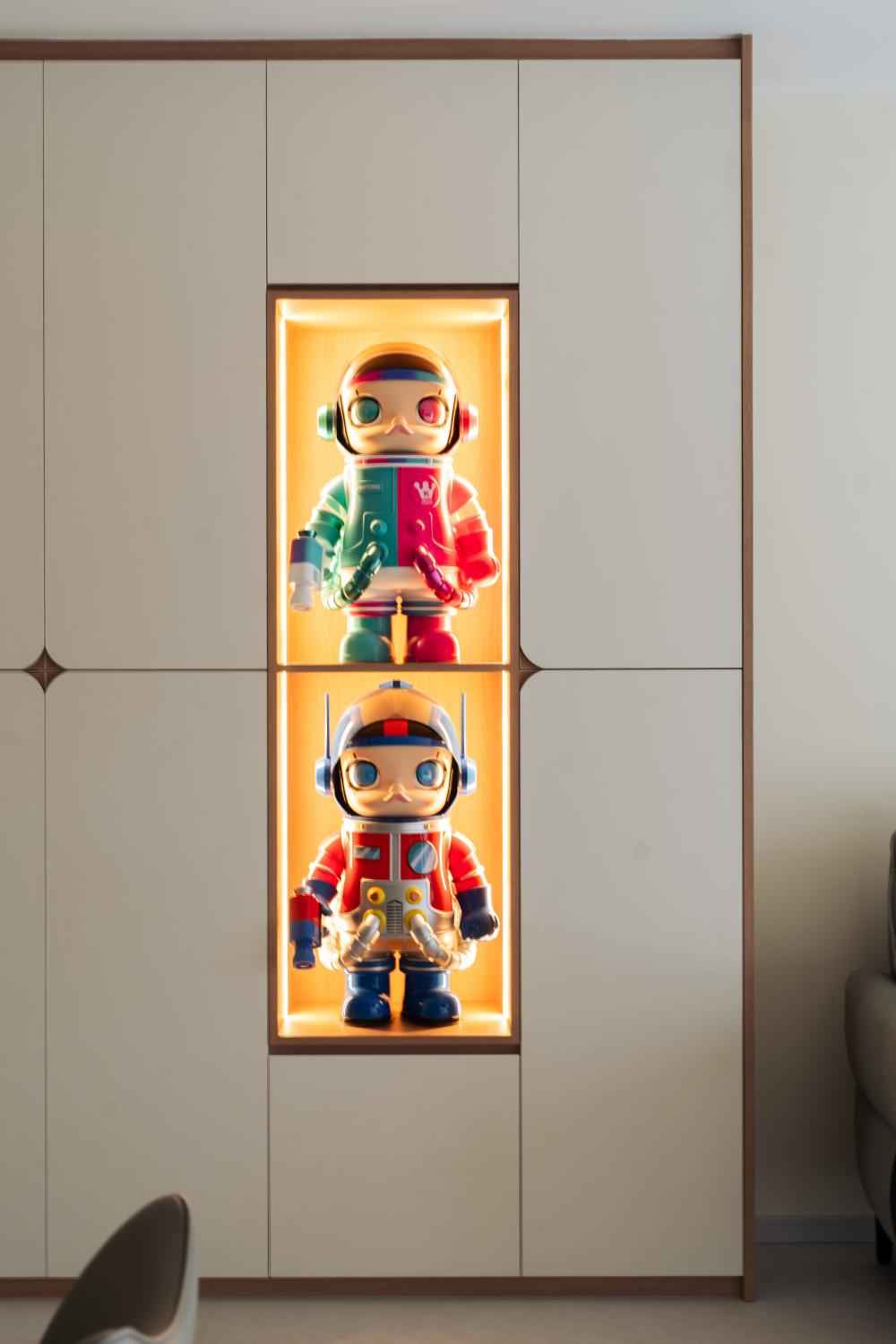 Modern Living Room with Display Cabinets and Lighting