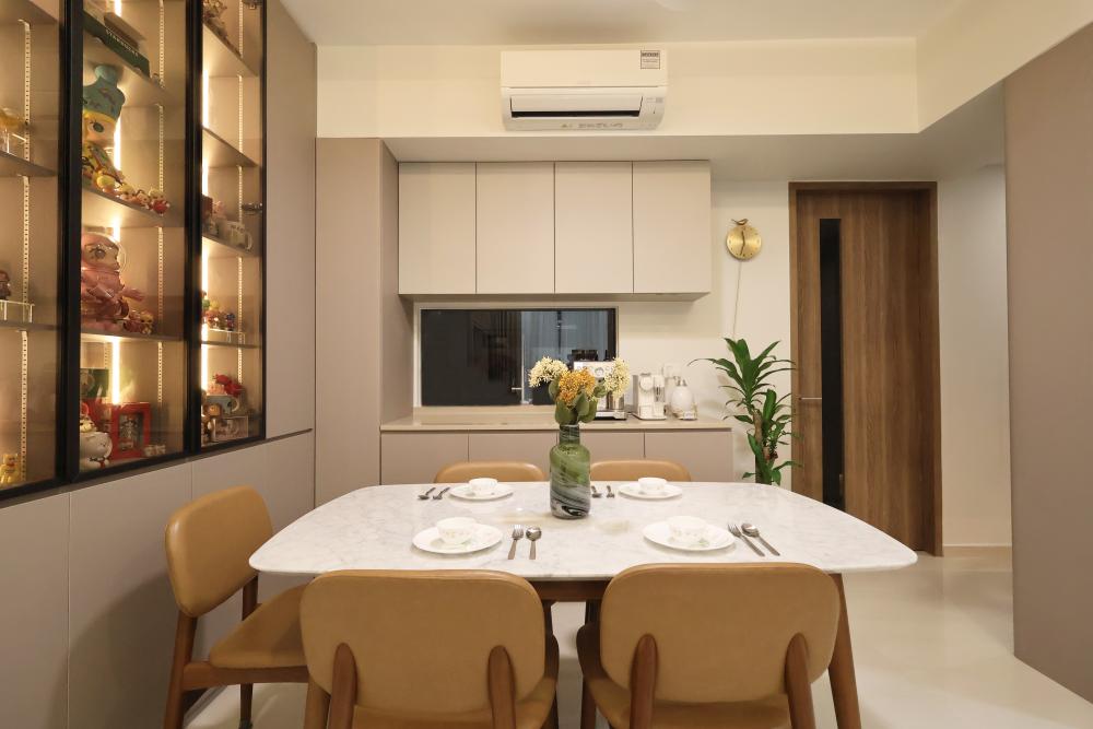 Minimalist Dining Room with Downlights and Dining Table