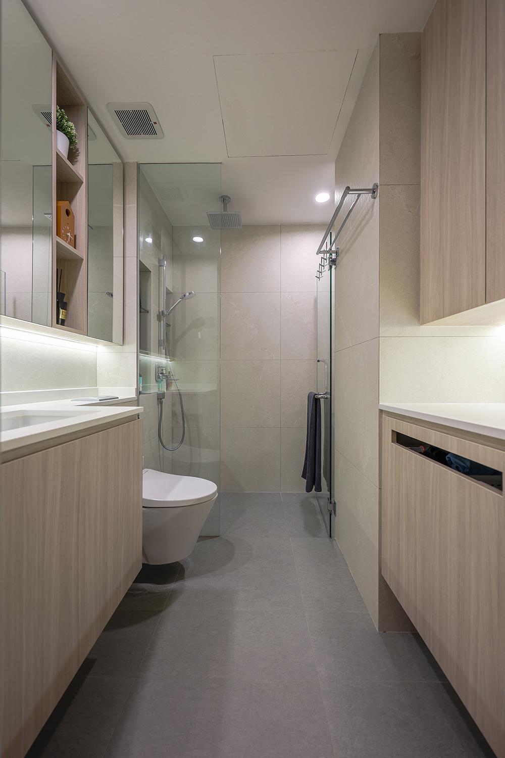 Scandinavian Bathroom with Countertop and Homogeneous Tiles