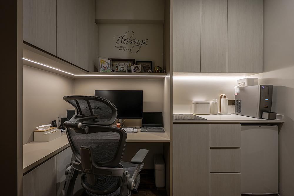 Scandinavian Home Office with Bookshelf and Storage Cabinets