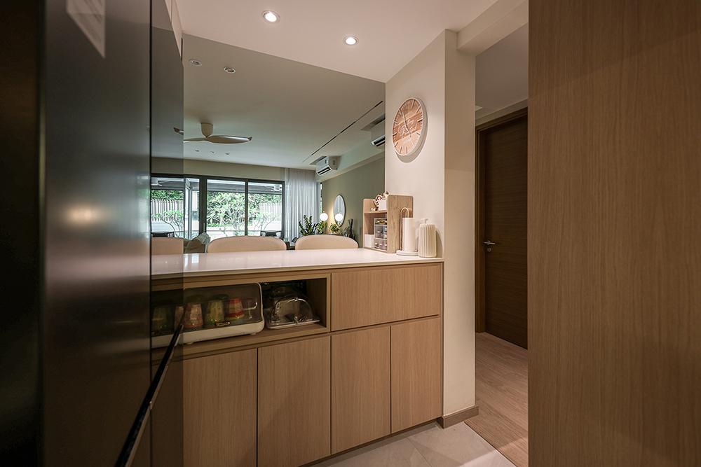 Scandinavian Kitchen with Countertop and Kitchen Island