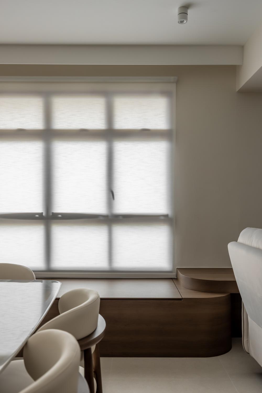 Minimalist Living Room with Dining Table and Dining Chairs