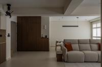 Minimalist Living Room at 95C Circuit Road