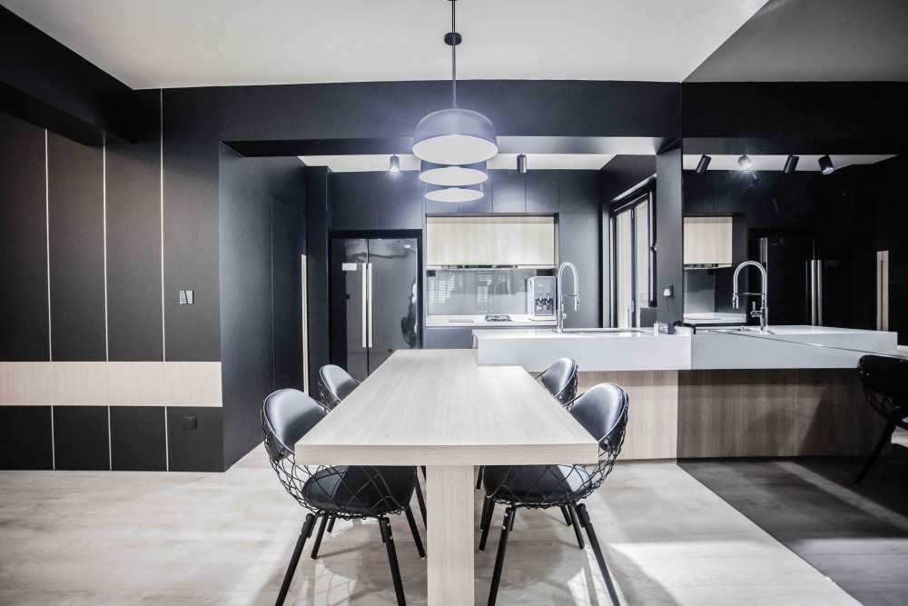 Contemporary Dining Room with Mirror and Kitchen Island