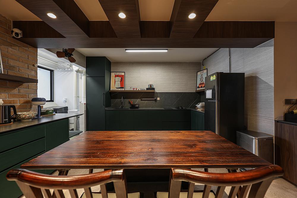 Eclectic Dining Room with Homogeneous Tiles and Open Kitchen