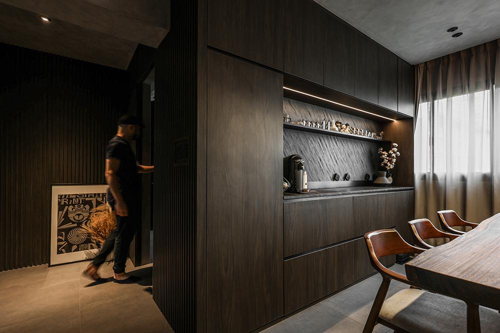Industrial Dining Room with Bar Counter and Dining Table