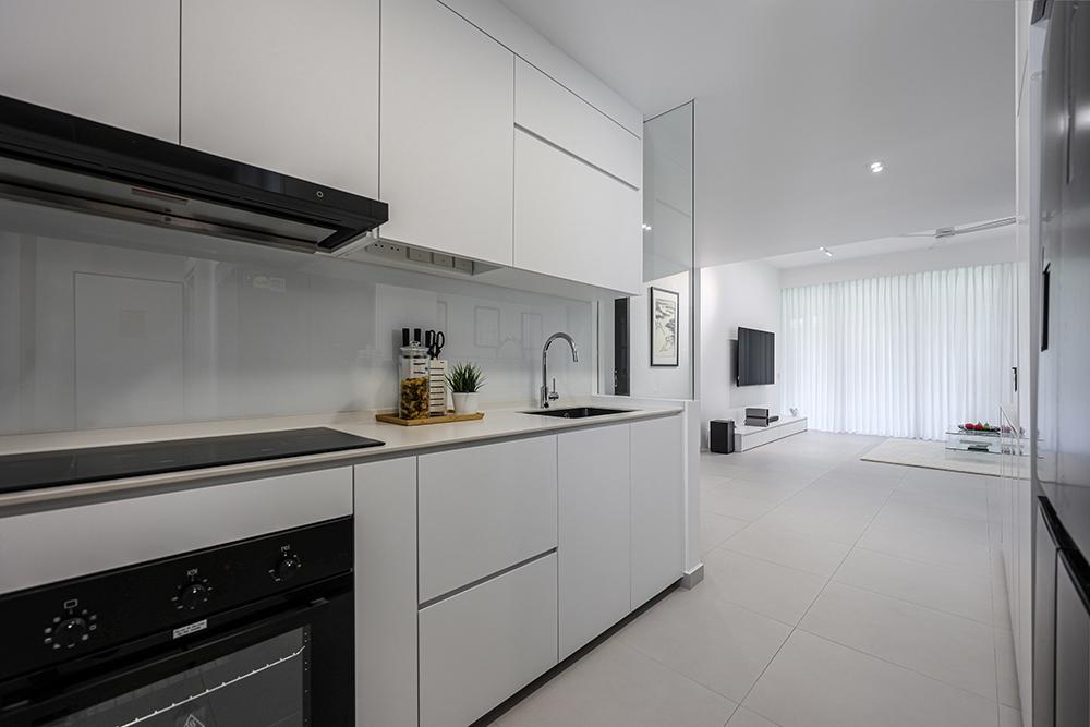 Minimalist Kitchen with Countertop and Homogeneous Tiles