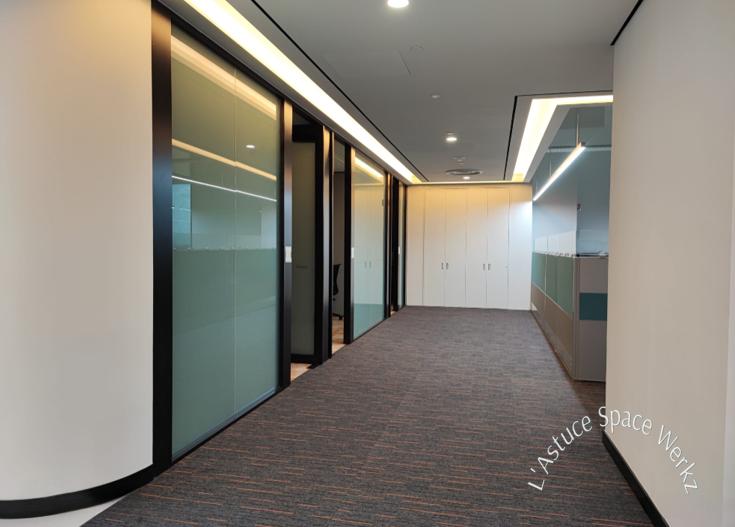 Modern Office with Desk and Desk Chairs