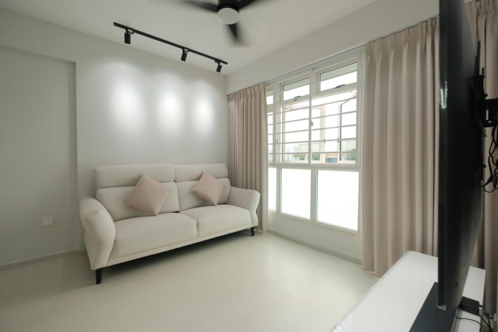 Minimalist Living Room with Vinyl Flooring and Sofa