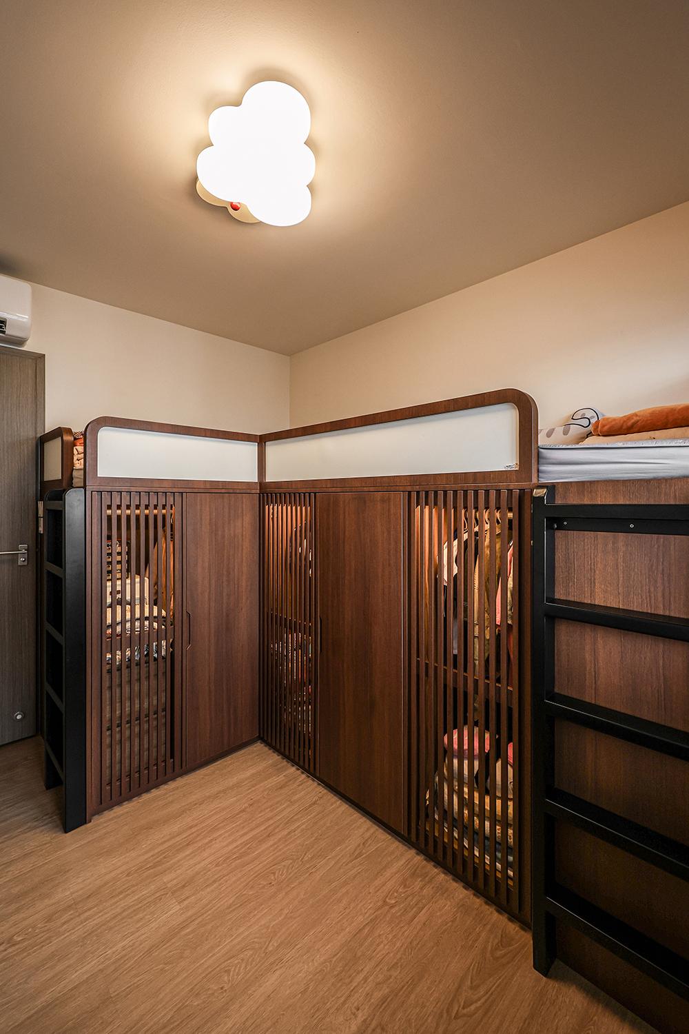Asian Bedroom with Vinyl Flooring and Loft