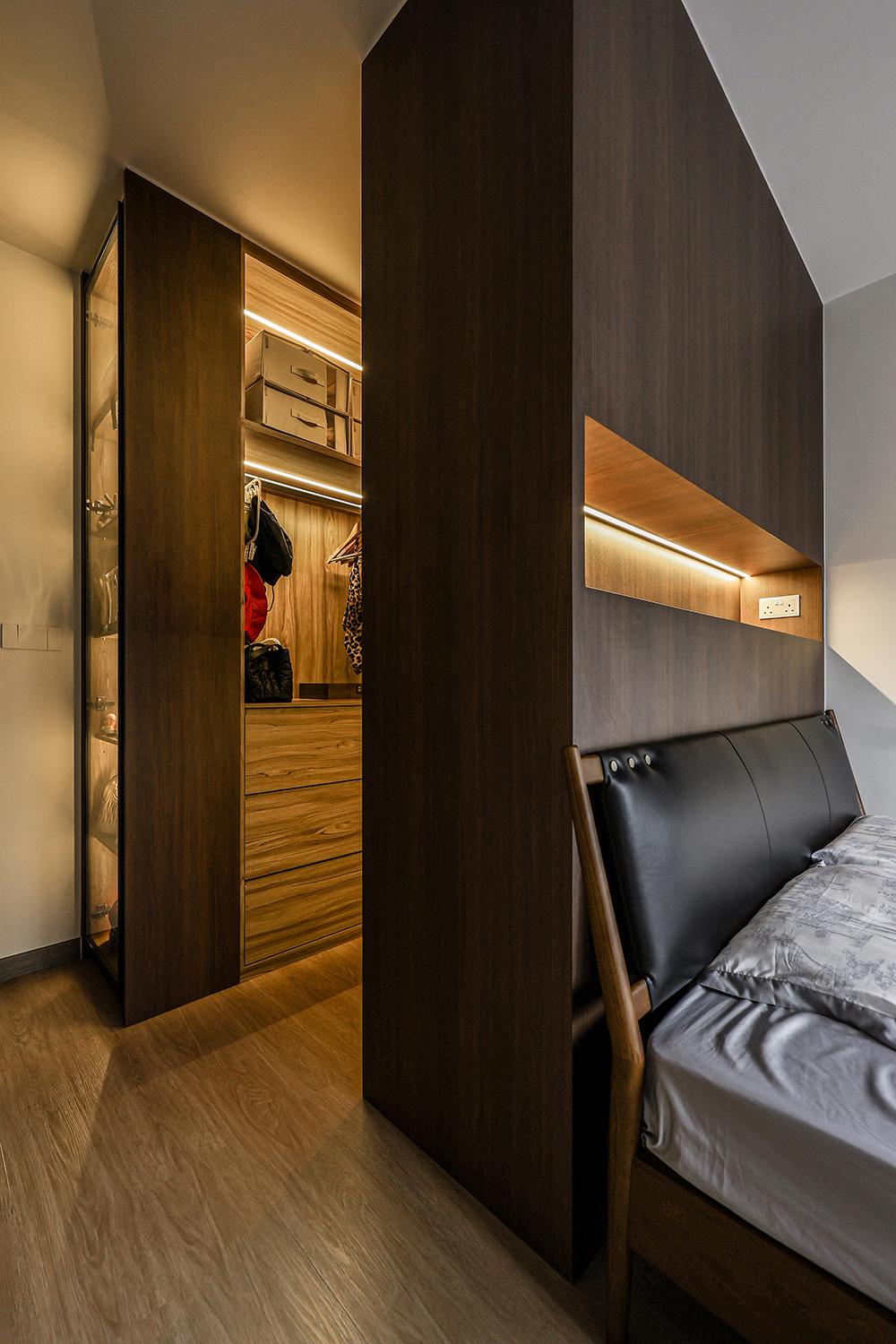 Asian Bedroom with Vinyl Flooring and Wardrobe