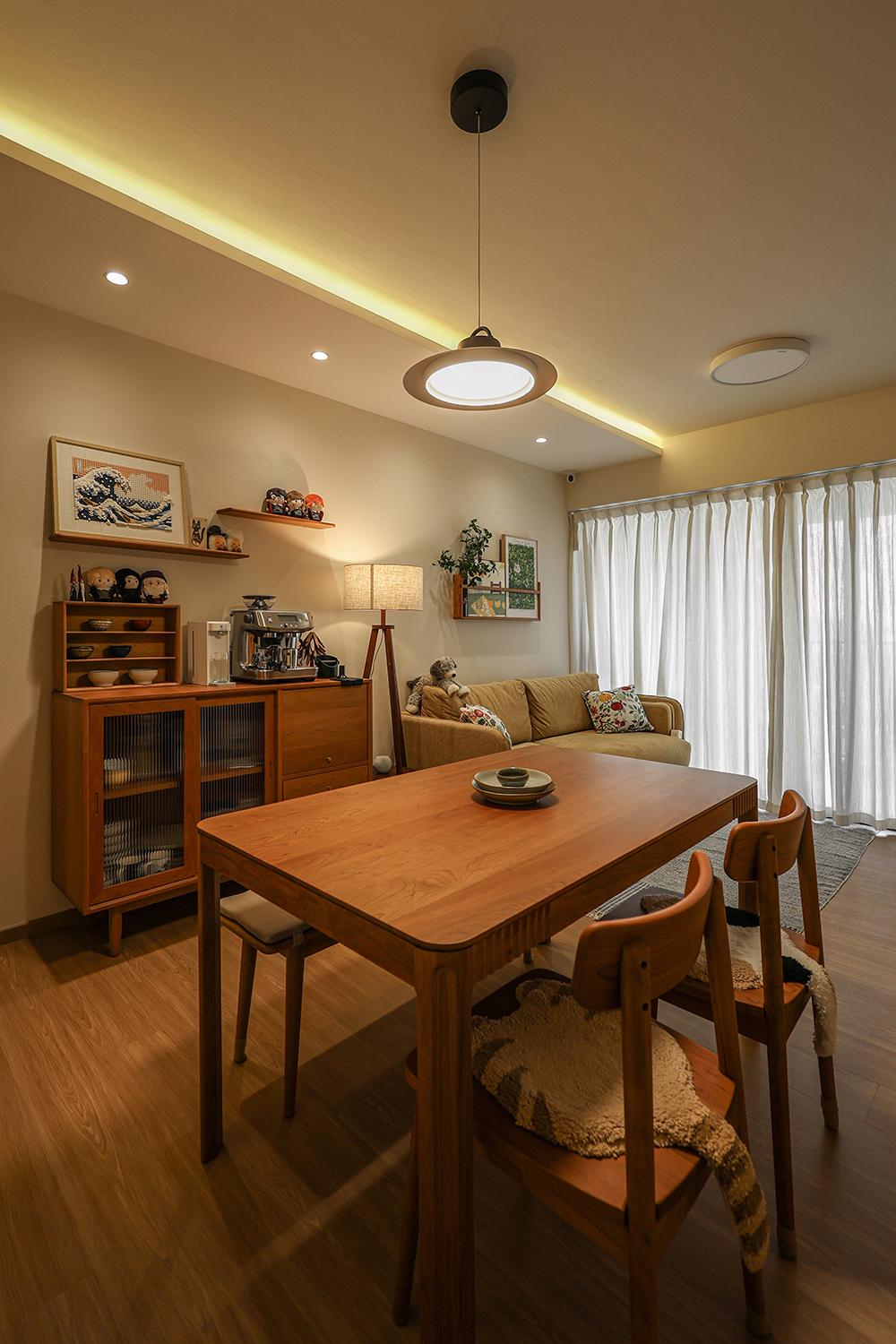 Scandinavian Dining Room with Vinyl Flooring and Dining Table