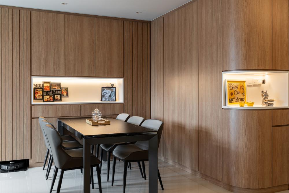 Modern Dining Room with Cove Lighting and Lighting