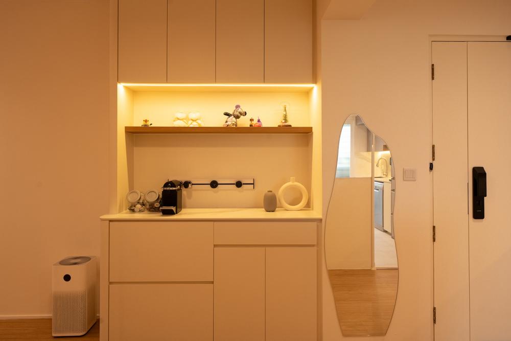 Scandinavian Entryway with Mirror and Shoe Rack