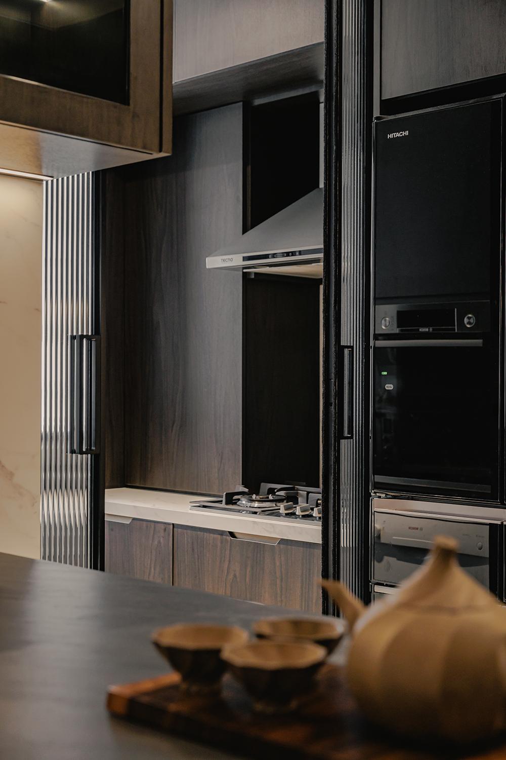 Modern Kitchen with Countertop and Glass Door