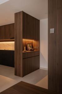 Modern Entryway at Sunshine Plaza Residences