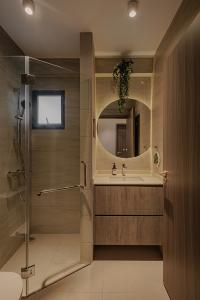Modern Bathroom at ParkView @ Bidadari