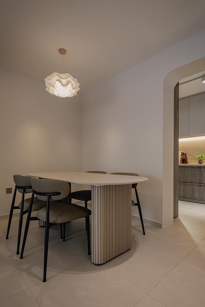 Modern Dining Room with Homogeneous Tiles and Dining Table