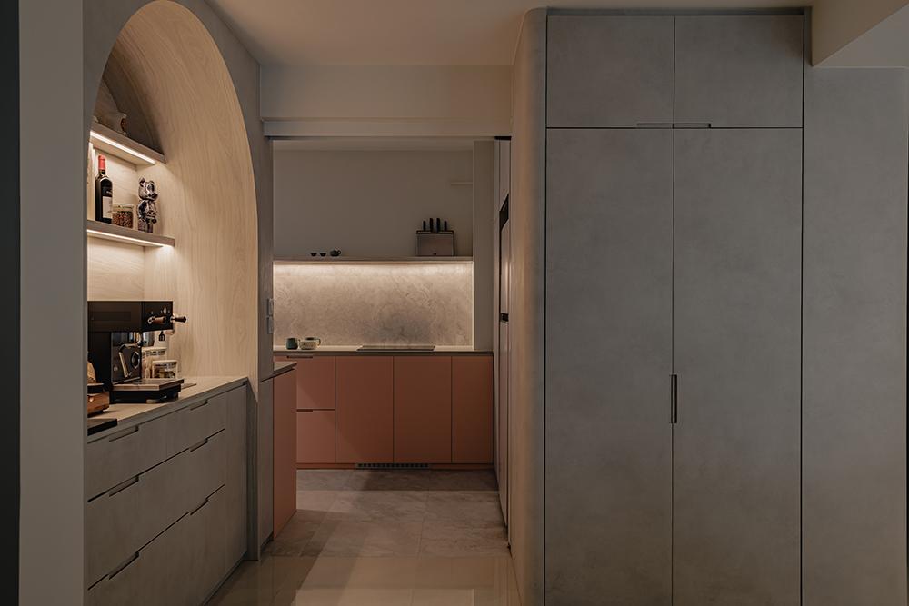 Modern Kitchen with Countertop and Homogeneous Tiles