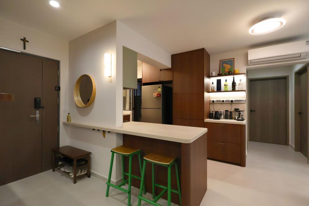 Modern Kitchen with Kitchen Window and Cupboard