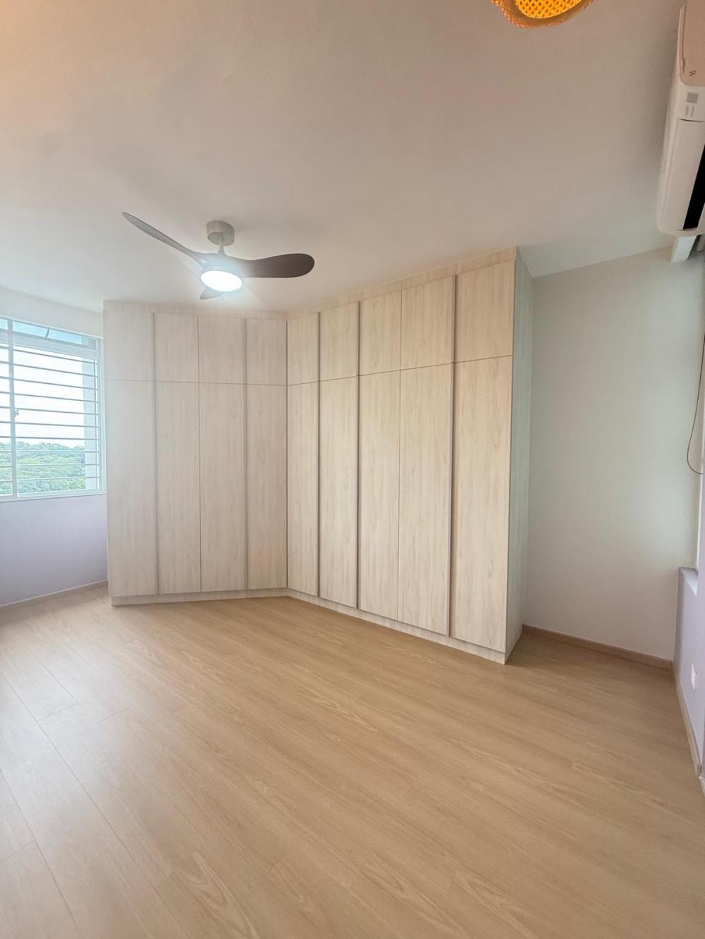 Contemporary Bedroom with Vinyl Flooring and Wardrobe