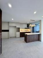 Contemporary Kitchen at Sherwood Condominium