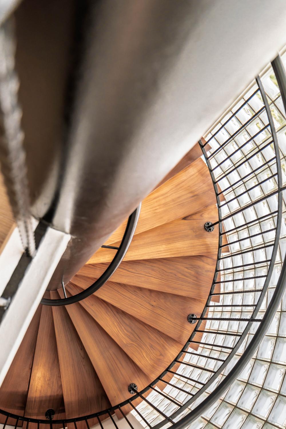 Contemporary Mezzanine with Staircase and Loft
