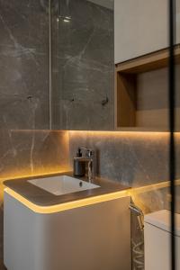 Scandinavian Bathroom at 518B Tampines Central Ave 7