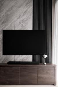 Modern Living Room at North Gaia