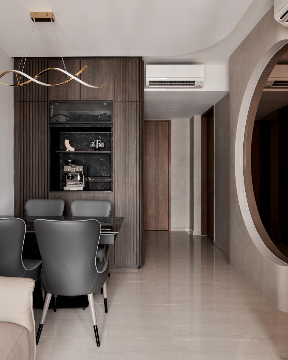 Modern Dining Room with Dining Table and Dining Chairs