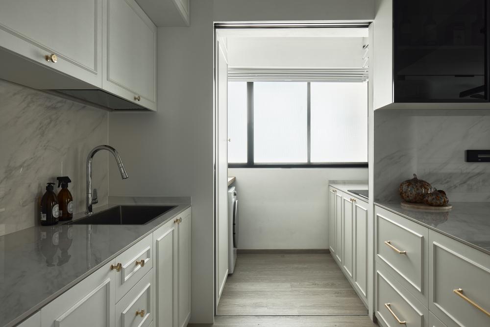 Asian Kitchen with Kitchen Window and Open Kitchen