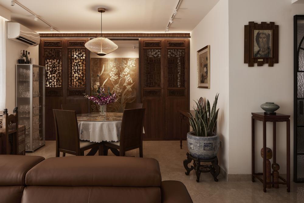 Asian Dining Room with Dining Table and Dining Chairs