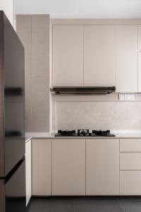 Modern Kitchen at Hougang Olive