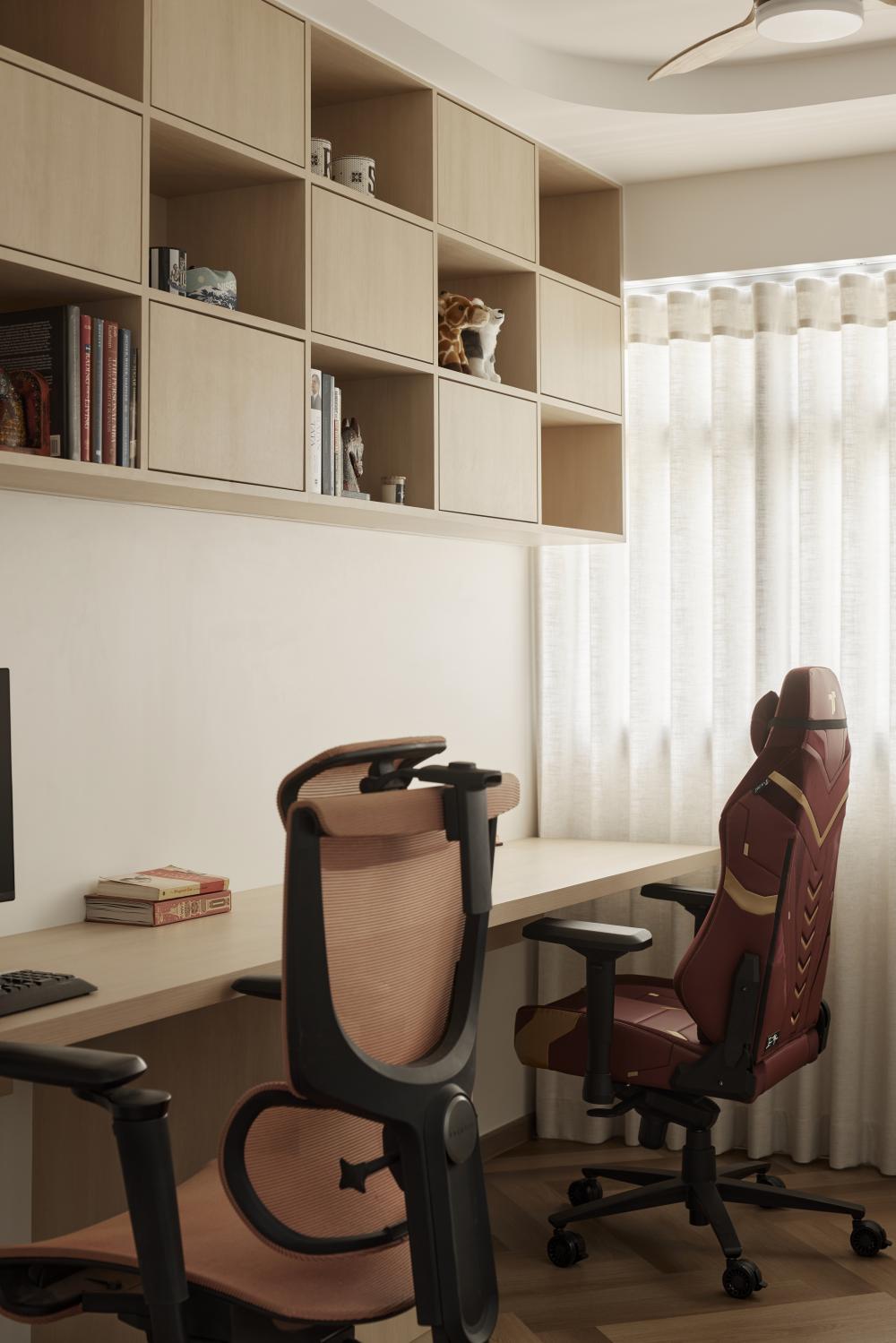 Scandinavian Office with Desk and Desk Chairs
