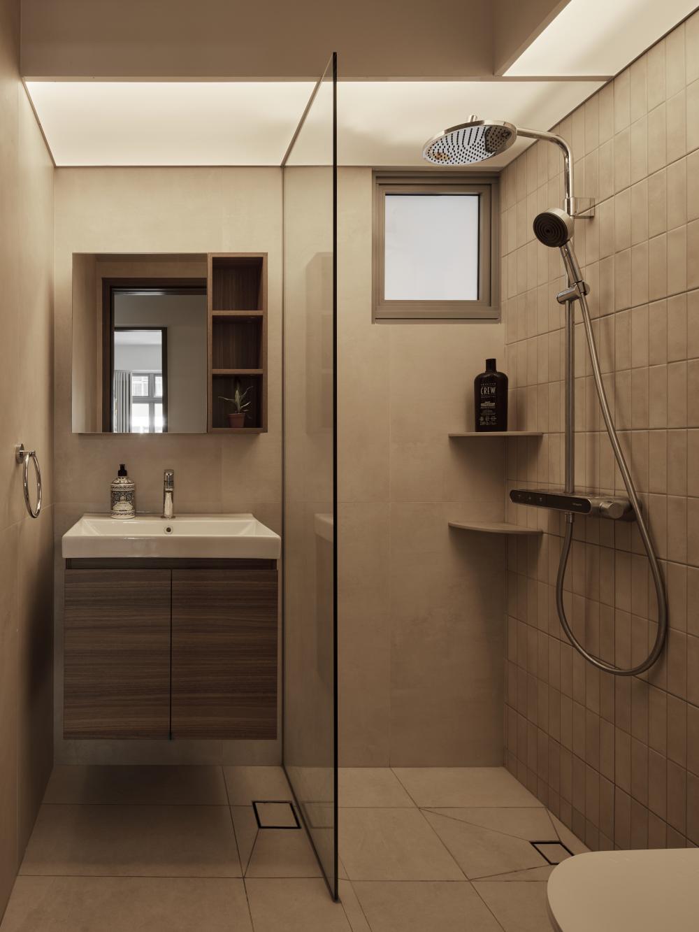 Scandinavian Bathroom with Mirror and Shower Screen