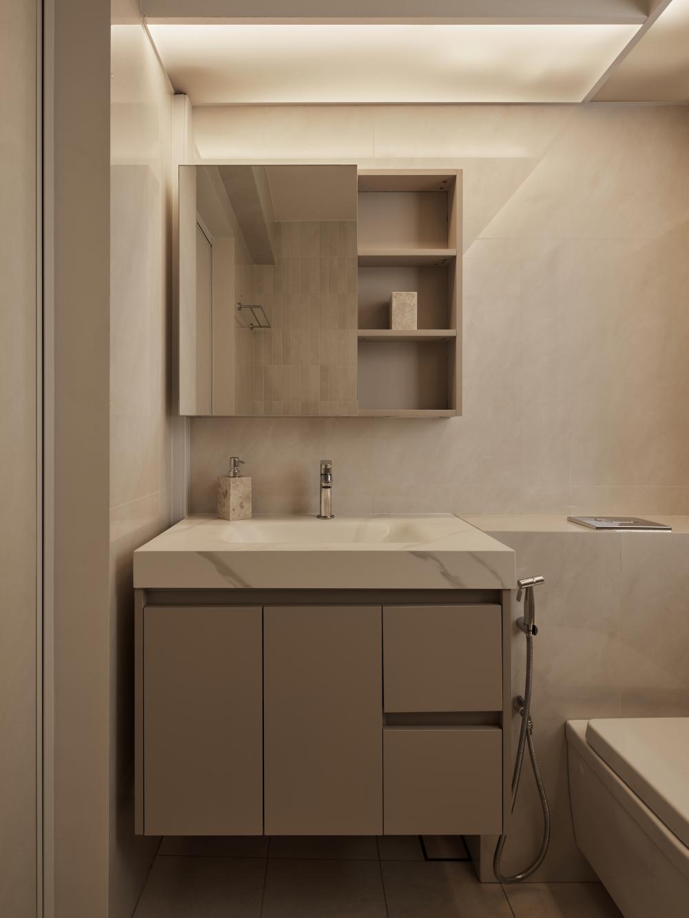 Scandinavian Bathroom with Countertop and Bathroom Storage