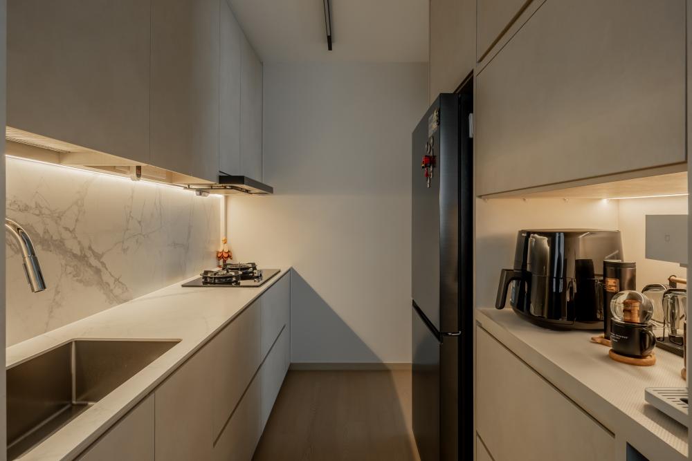 Minimalist Kitchen with Countertop and Vinyl Flooring