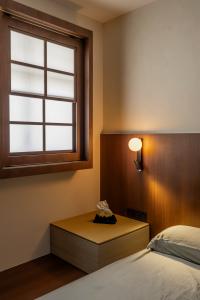 Contemporary Bedroom at 95A Circuit Road