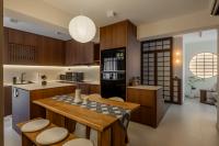 Contemporary Dining Room at 95A Circuit Road