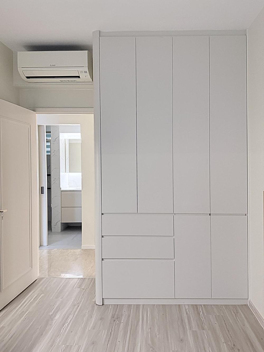 Modern Bedroom with Vinyl Flooring and Ceiling Light