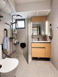 Modern Bathroom at MACPHERSON WEAVE @ BTO 3R HDB